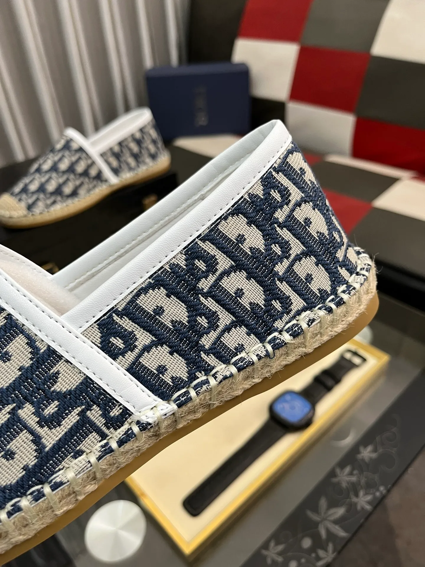 Men's shoes 💰400⌚️⌚️Dior men's latest slip-on Loaf casual fisherman's shoes ✔️The original version is available simultaneously at the counter and is a one-to-one replica🎩Material: Italian imported waterproof fabric, pure hand-pulled strings, raw rubber breathable outsole, lining breathable and comfortable lambskin, 100% comfortable density, original rubber outsole wear-resistant ✔️Code number: 38-44, you deserve it, (Note: 45 and 46 can be customized, non-refundable and non-exchangeable)
